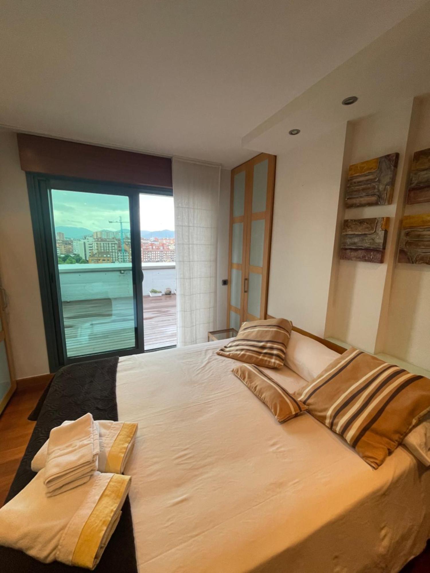Appartement El Atico De La Playa Parking Gratis à Gijón Extérieur photo