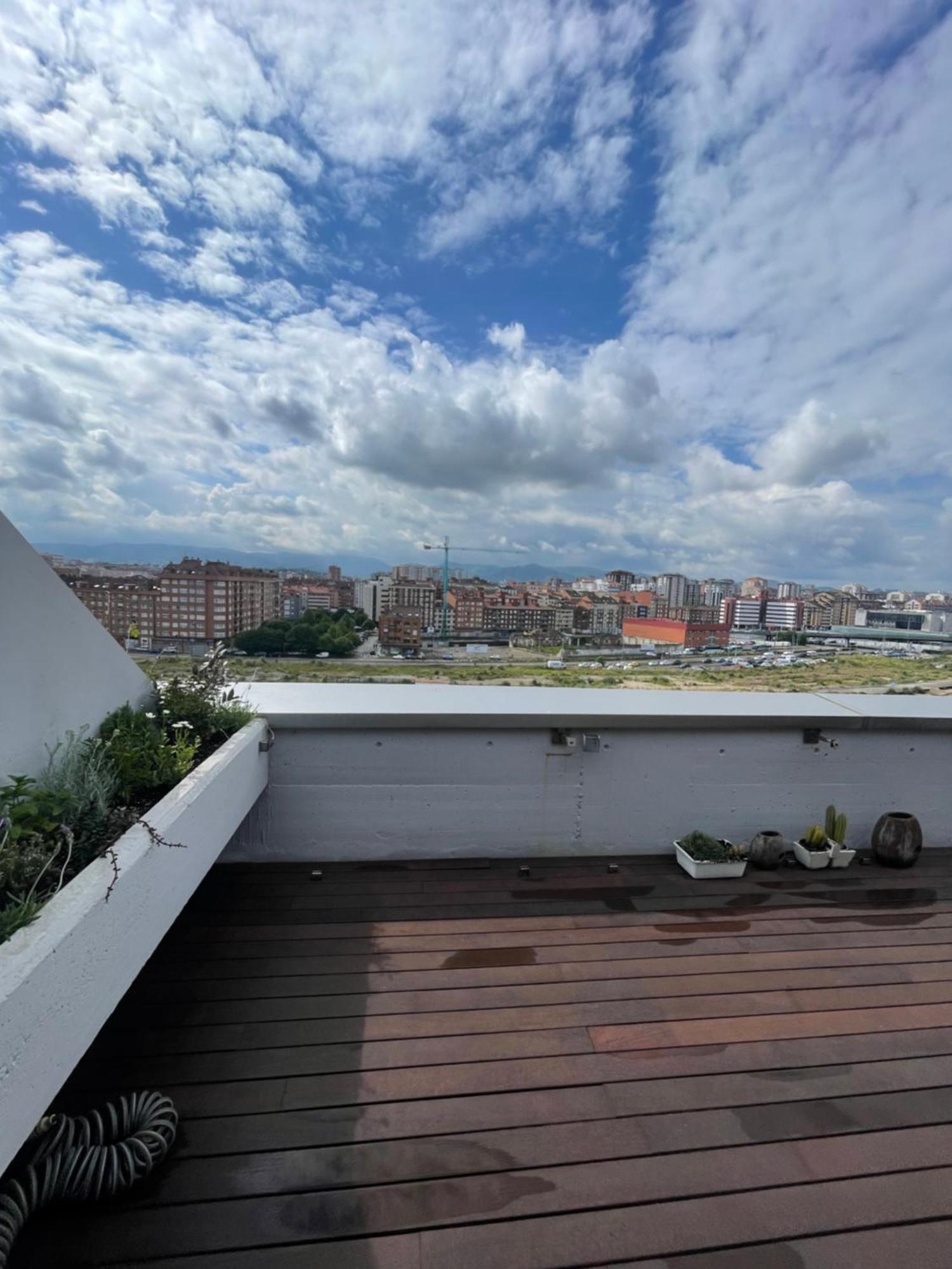 Appartement El Atico De La Playa Parking Gratis à Gijón Extérieur photo